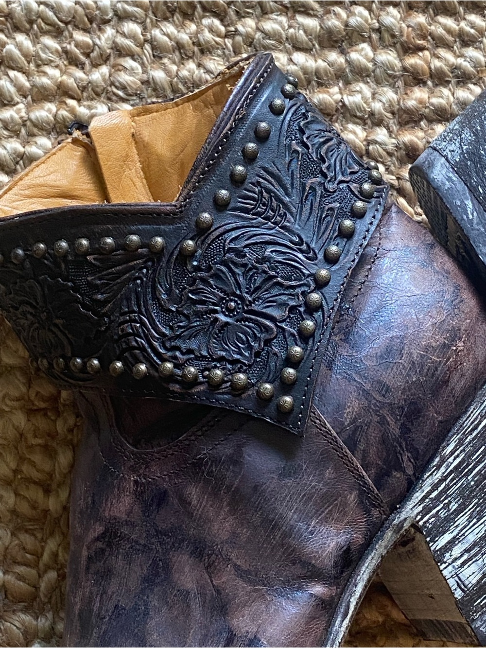 Old Gringo Brown Distressed Leather Western Ankle Booties 8.5 - Picture 3 of 8